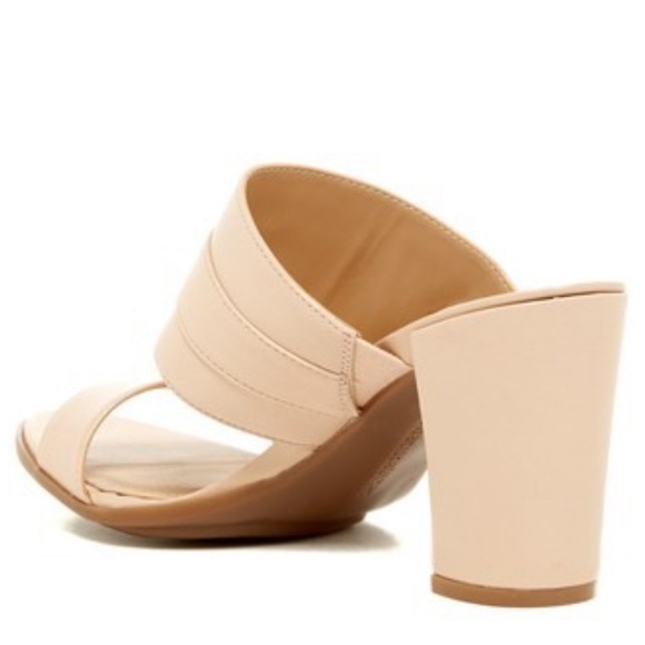 Leather Chunky Block Heel Buckle Mule - Picture 5 of 9